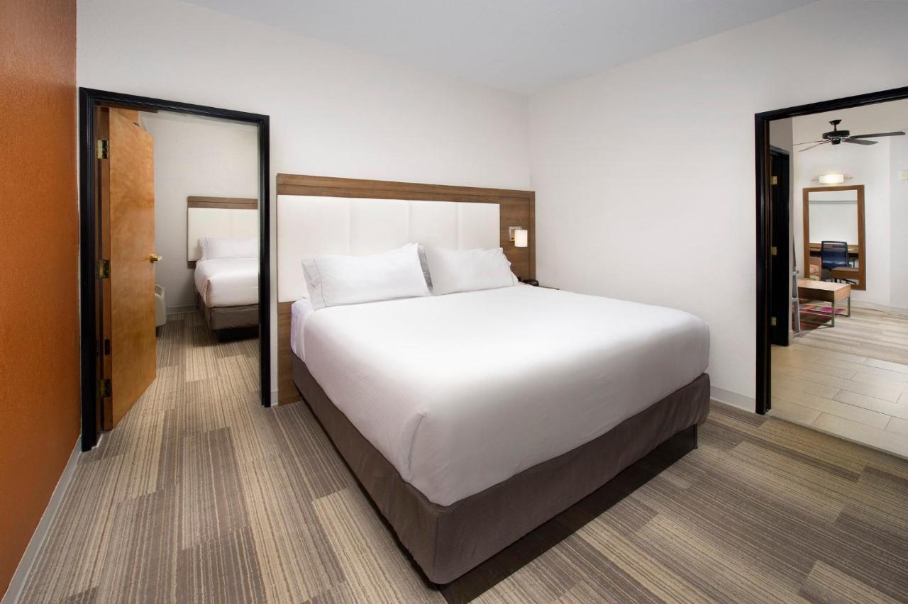Holiday Inn Express & Suites San Antonio - Downtown Market Area By Ihg Esterno foto