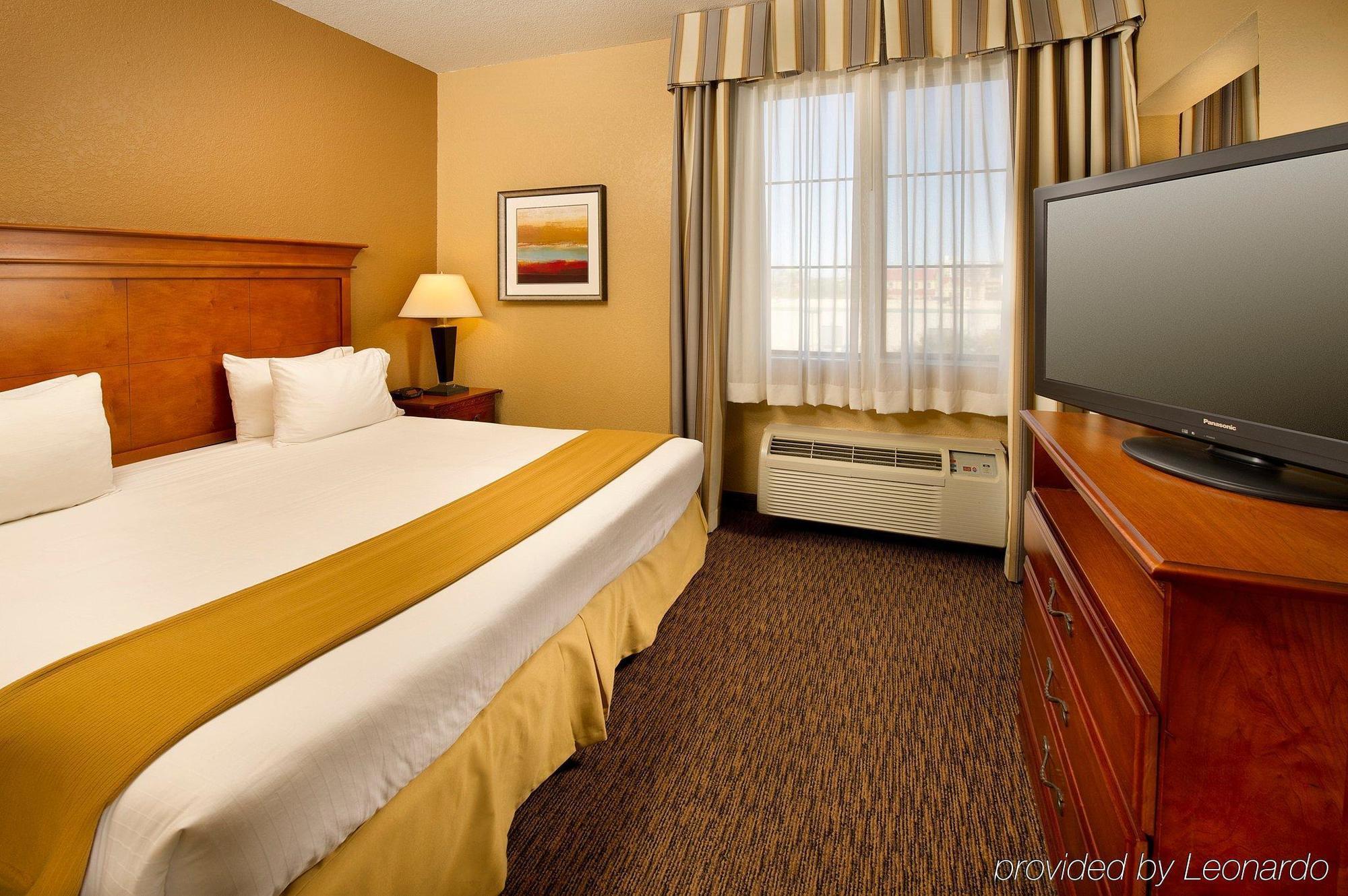 Holiday Inn Express & Suites San Antonio - Downtown Market Area By Ihg Esterno foto